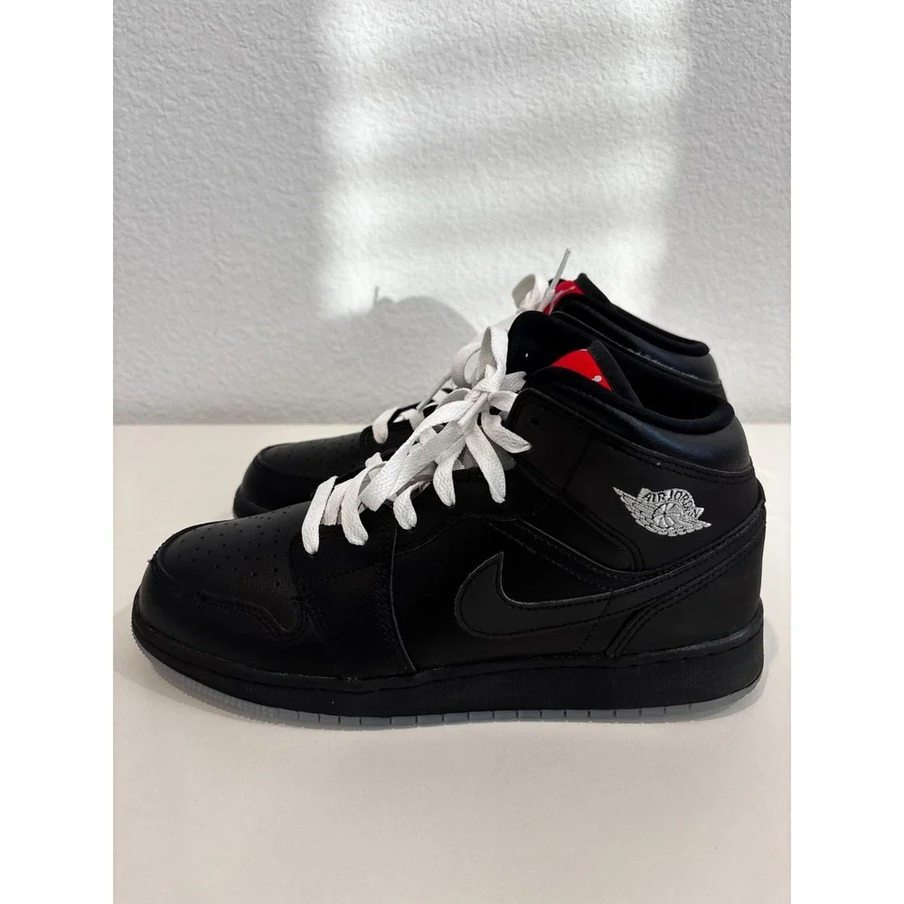 Nike Air Jordan 1 Mid 6.5Y Black On Black Youth GS Womens 8 Retro Sneakers - Picture 8 of 13